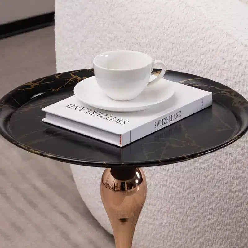 Table basse d'appoint ronde, Table sur pied moderne en métal, Table d'appoint minimaliste pour petits espaces,